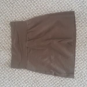 Y2k low waisted olive skirt